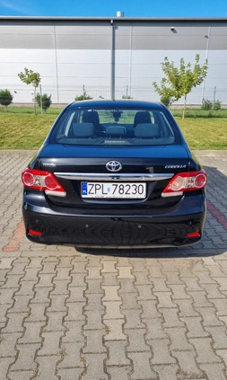 Toyota Corolla cena 27500 przebieg: 246000, rok produkcji 2012 z Szczecin małe 79